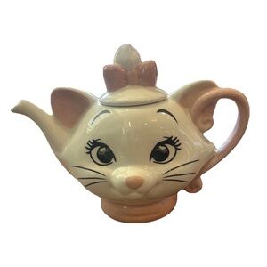 DISNEY The Aristocats Marie White Cat With Pink Bow Figural Teapot With Lid New